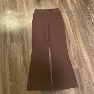 Extra High-Waisted PowerSoft Flare Leggings brown
